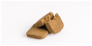 MixCollage-26-Jul-2025-08-30-AM-8180-1-300x150 Kief vs Hash: What’s the Difference and Which Is Better?